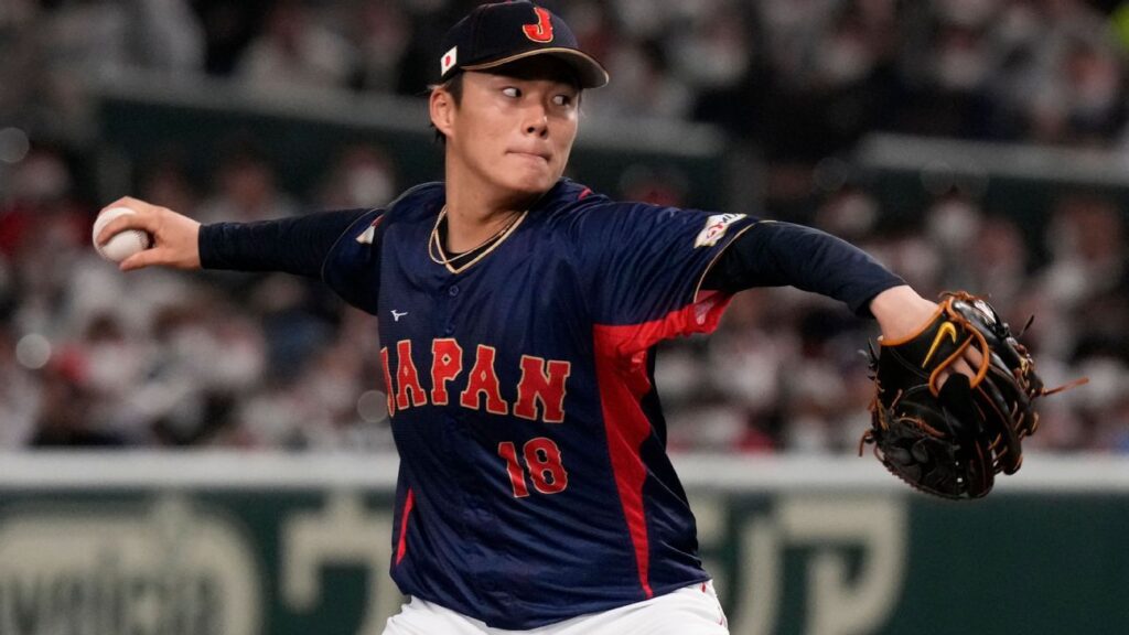 Japón designa a Yoshinobu Yamamoto para el duelo decisivo ante Venezuela